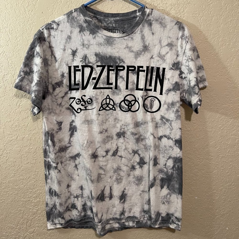 NWOT Men's LED ZEPPELIN Graphic Tee